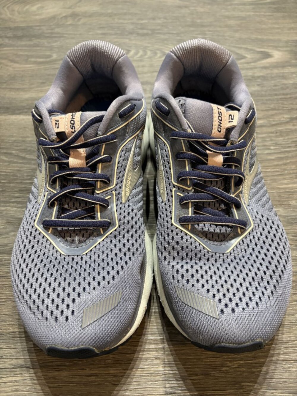 Brooks Ghost 12 Women 8.5 Wide Running Shoes Walking Cushion Neutral Mesh Purple